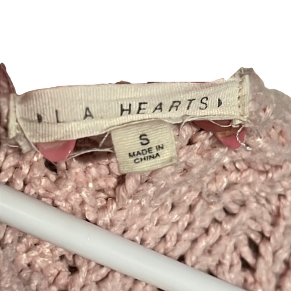 L.A. Hearts pink size small v neck sweater - Picture 3 of 3